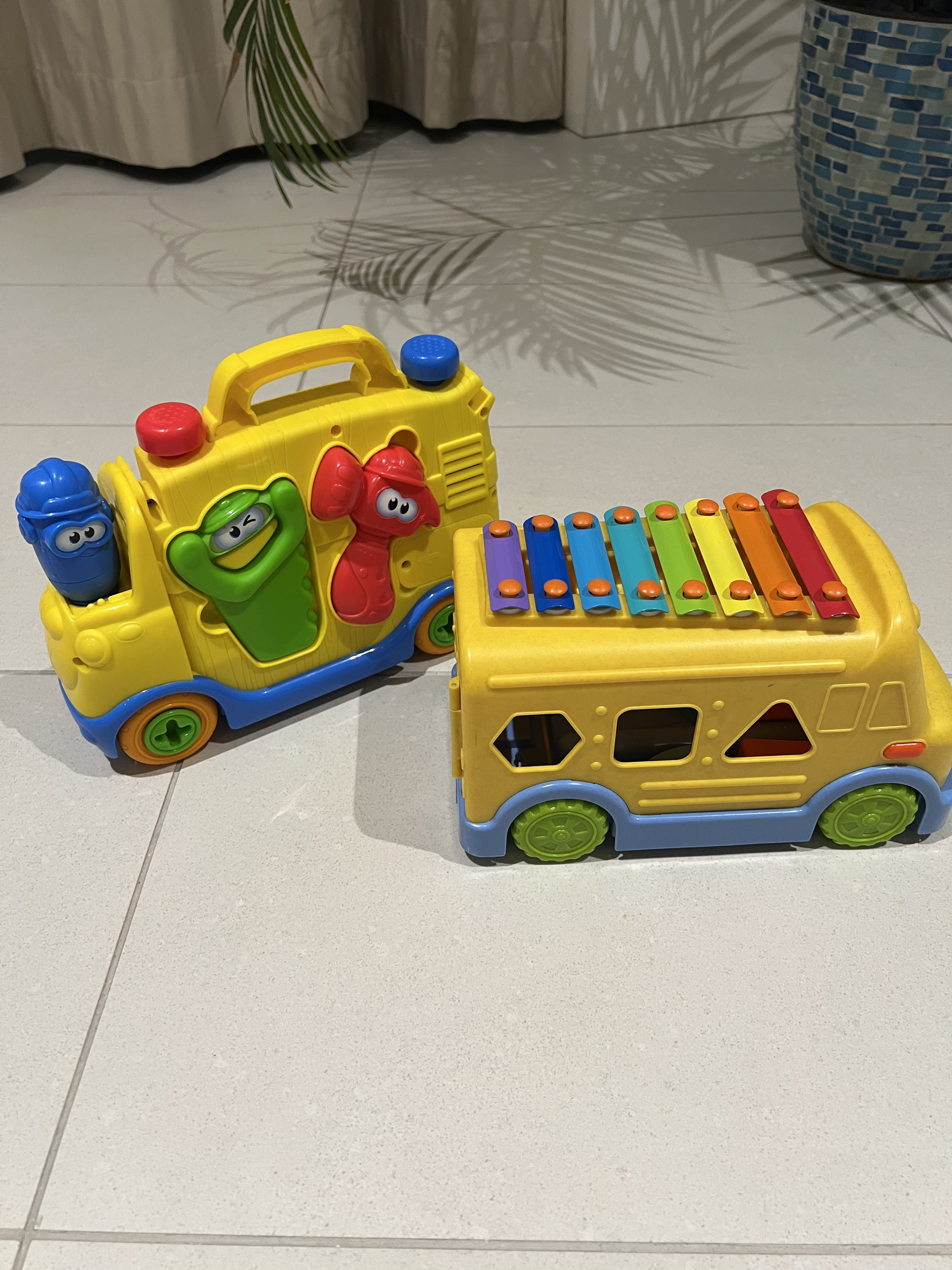 All toys for 50 ryal  - Image 4