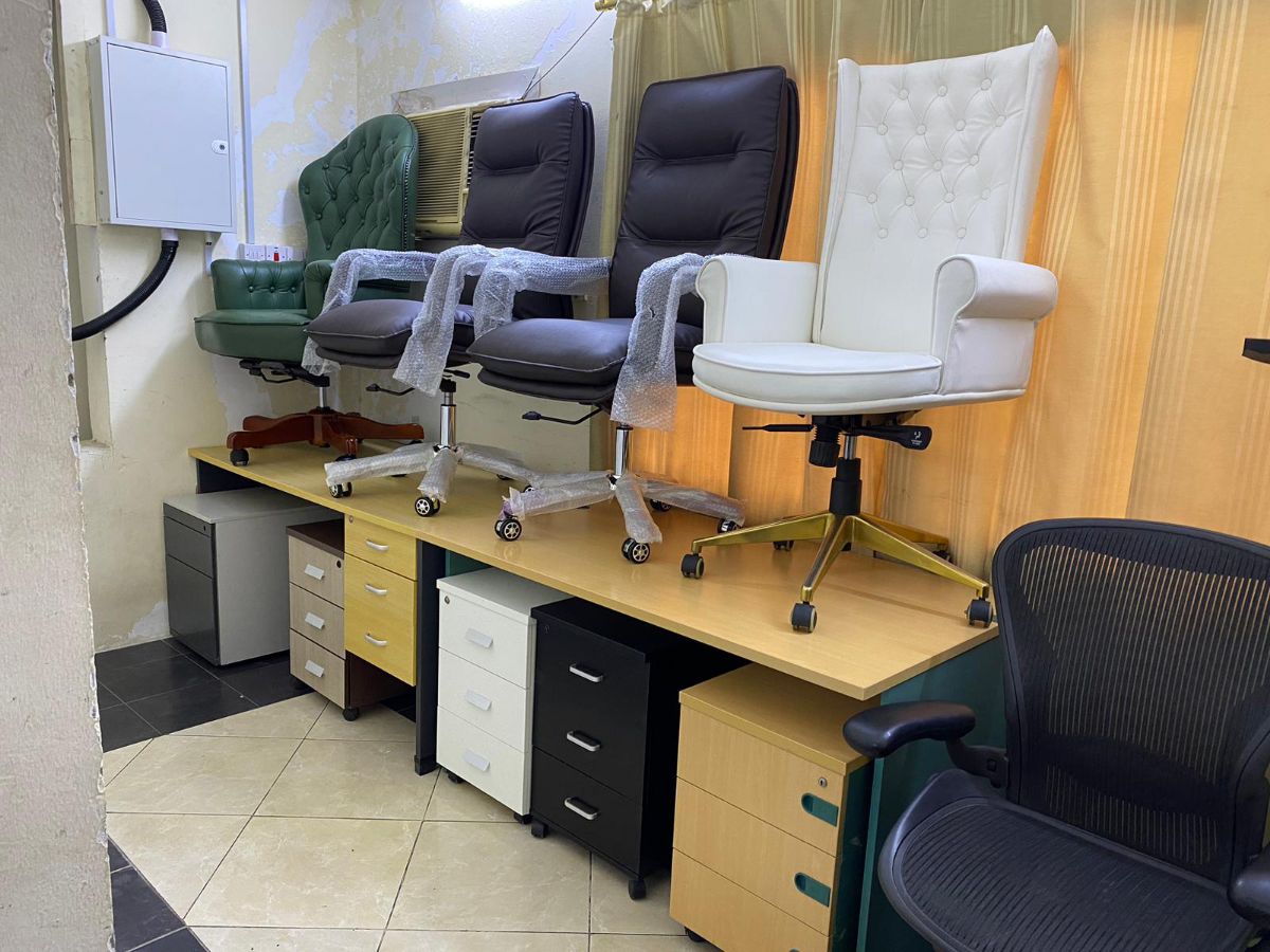 Used office furniture buy and sell in Qatar 55157083 - Image 2
