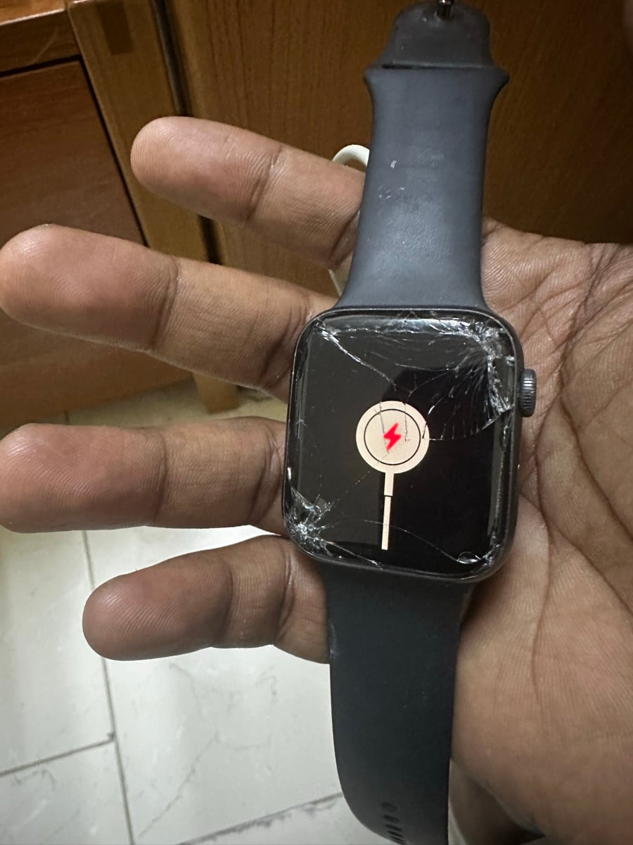 apple watch 5 - Image 3