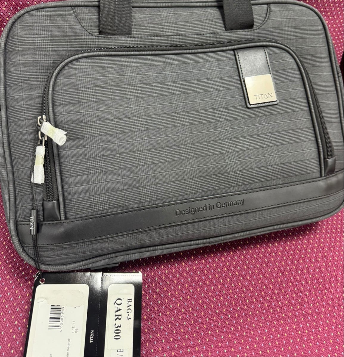 Brand new Titan briefcase Designed in Germany - Image 3