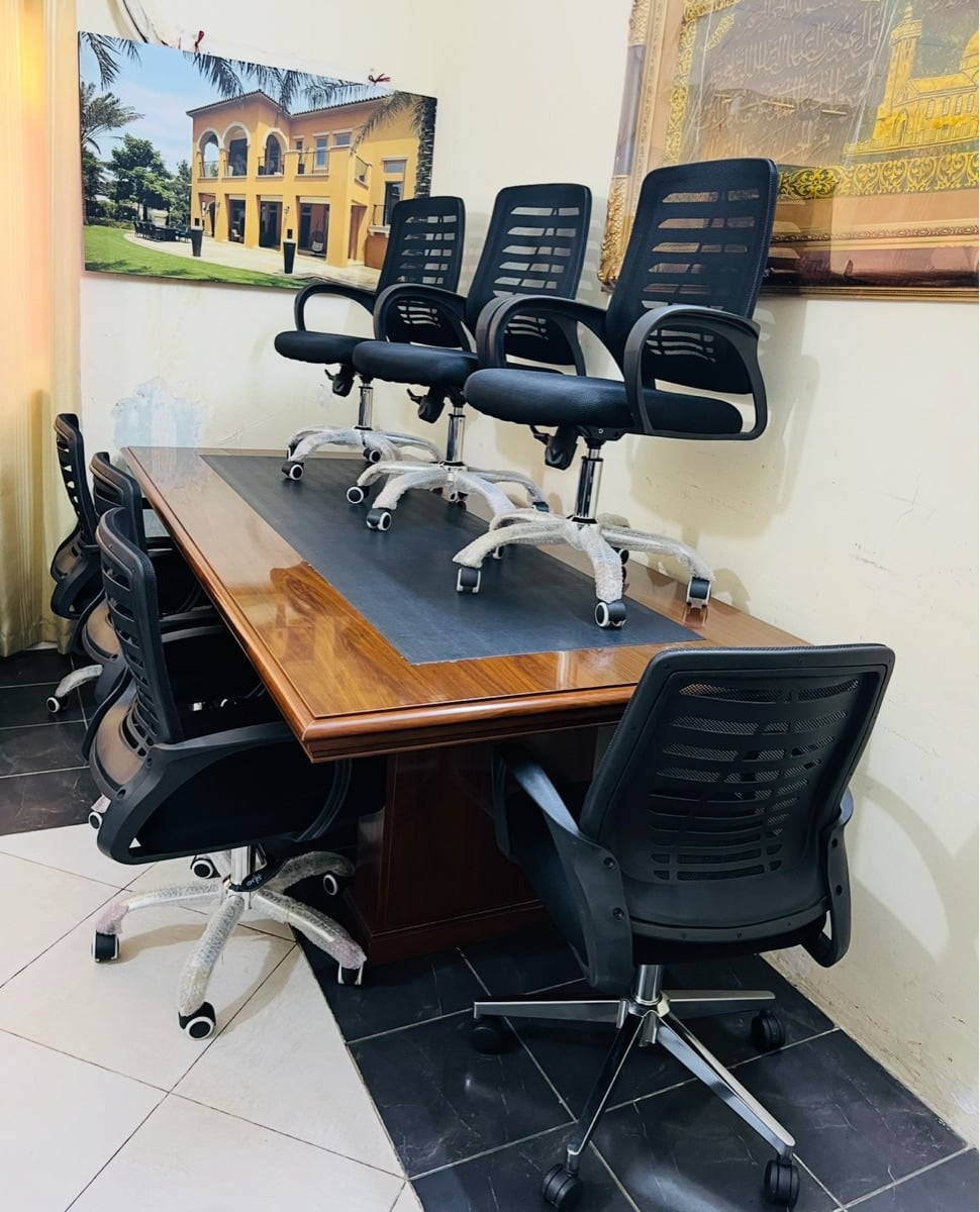 Used Herman Millar Chairs For Sale74456895 - Image 4
