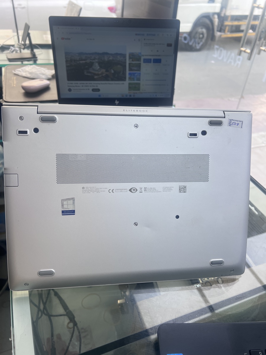 HP EliteBook 840 G6 - Image 2