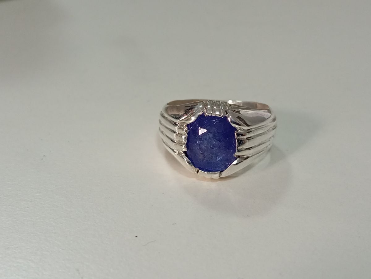 Natural Tanzanite - Image 8