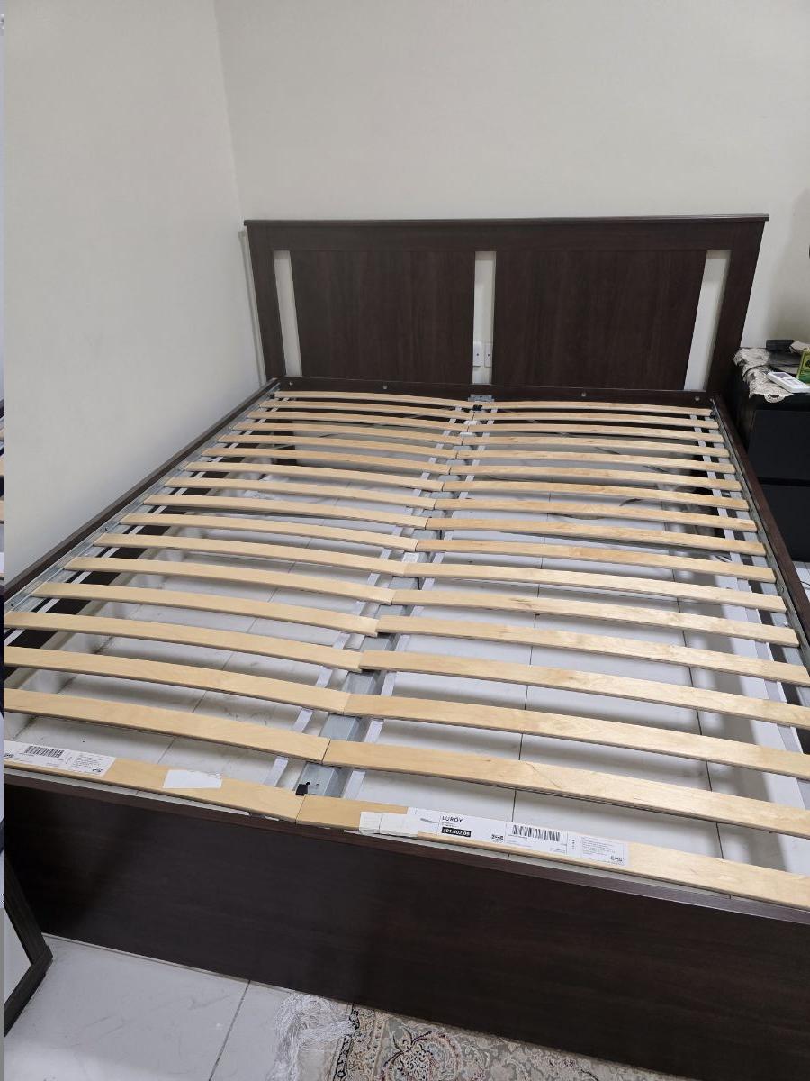 Double bed with mattress and Two side tables - Image 4