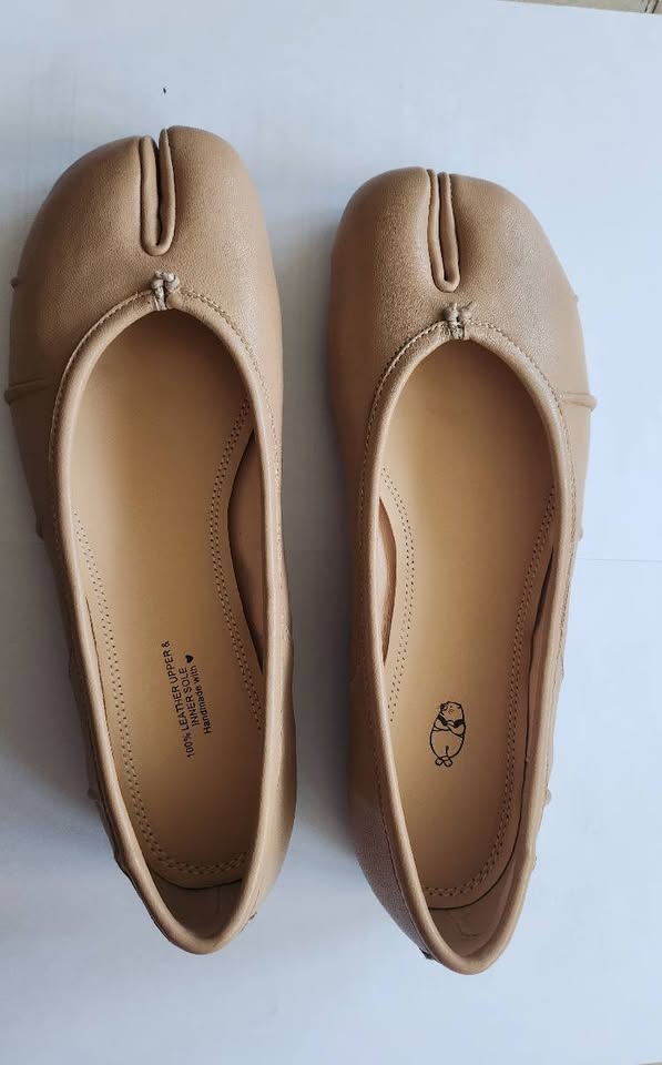 Tabi Leather shoes - Image 1