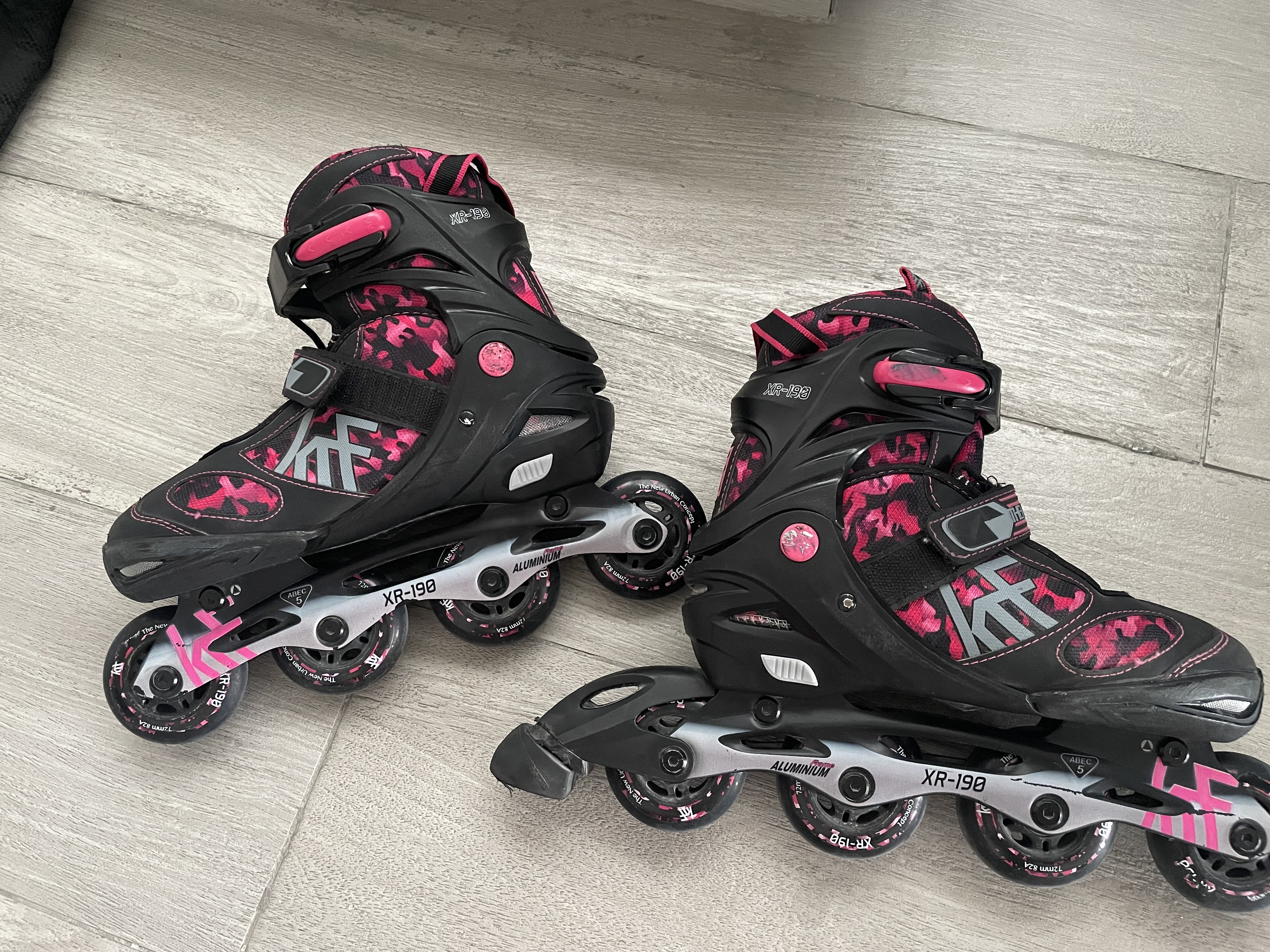 Inline roller skates - Image 3