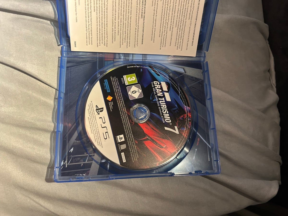 Gran Turismo 7 (GT7) – PS5/PS4 CD | Mint Condition - Image 2
