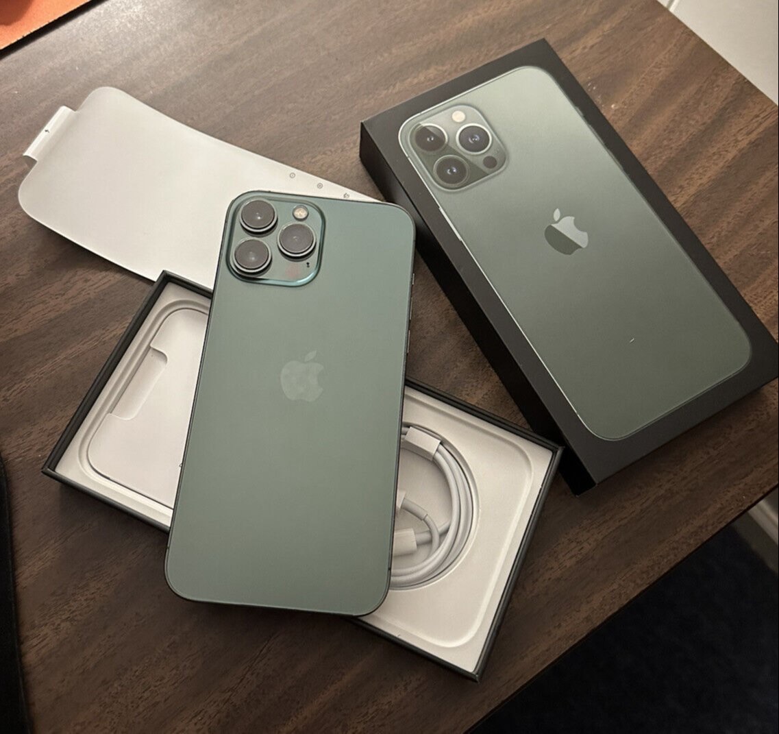 iPhone 13 Pro - 256GB Alpine Green | Immaculate Condition - Image 1