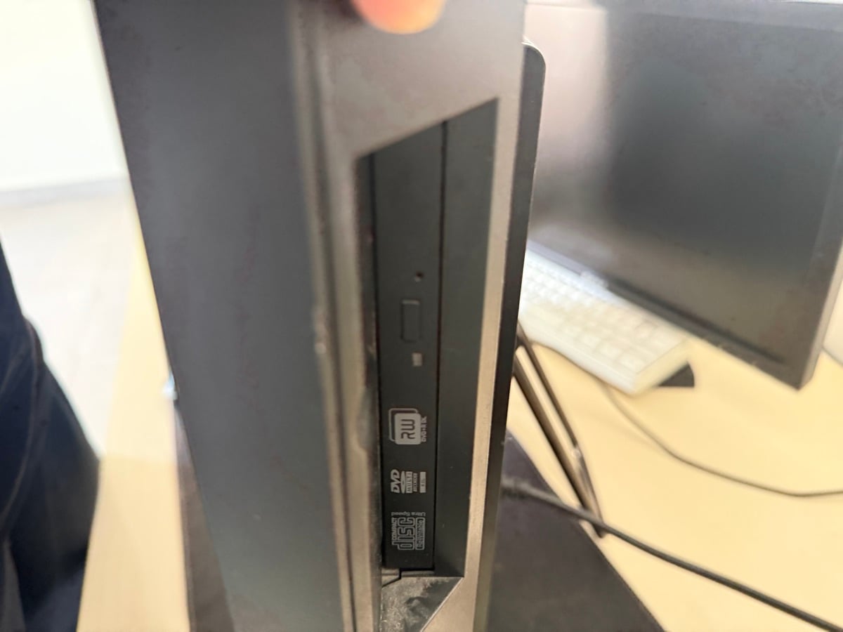 Lenovo all in one computer - Image 1