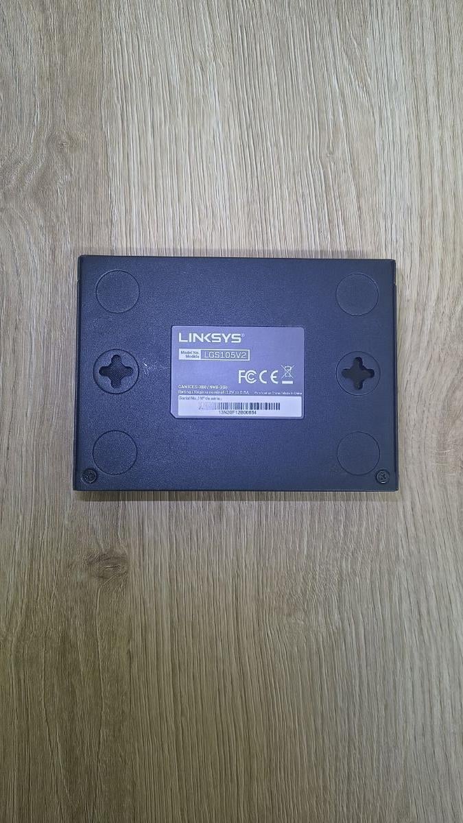 Linksys LGS105 5-Port Business Desktop Gigabit Switch. - Image 3