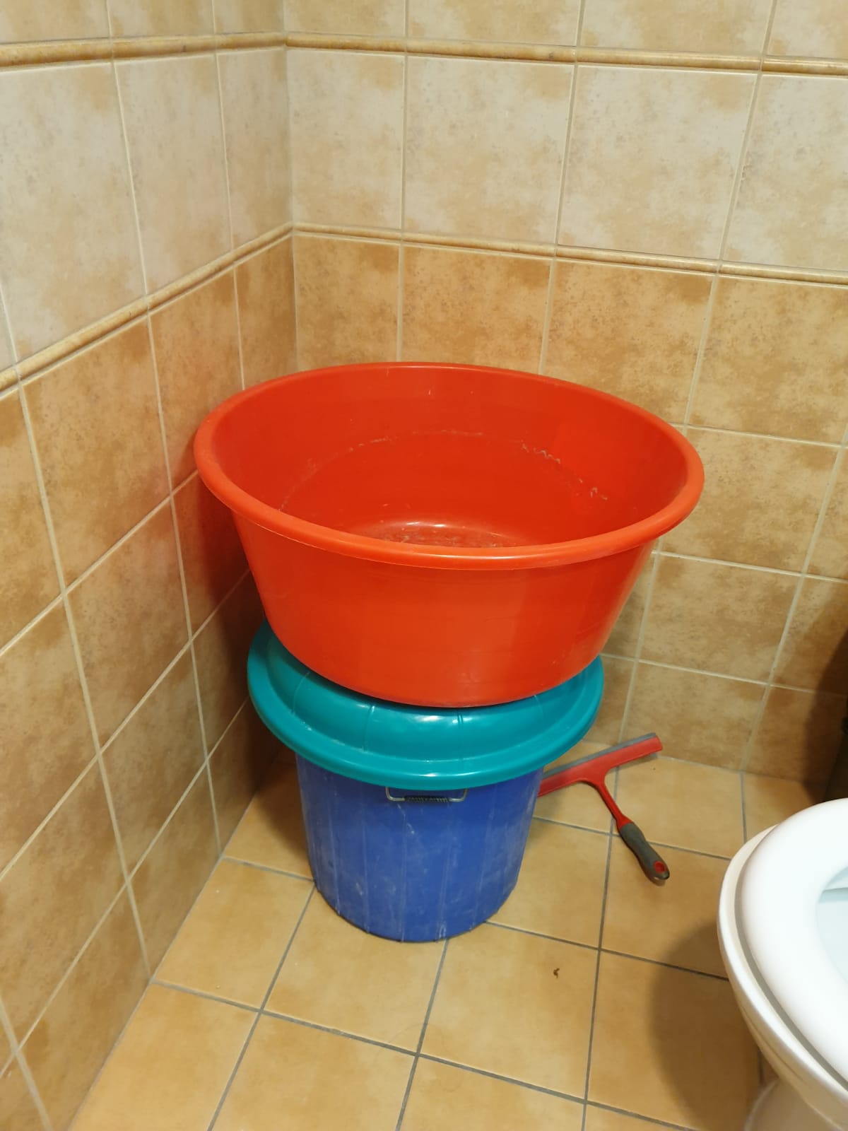 Household Essentials for Moving Sale  - Image 14