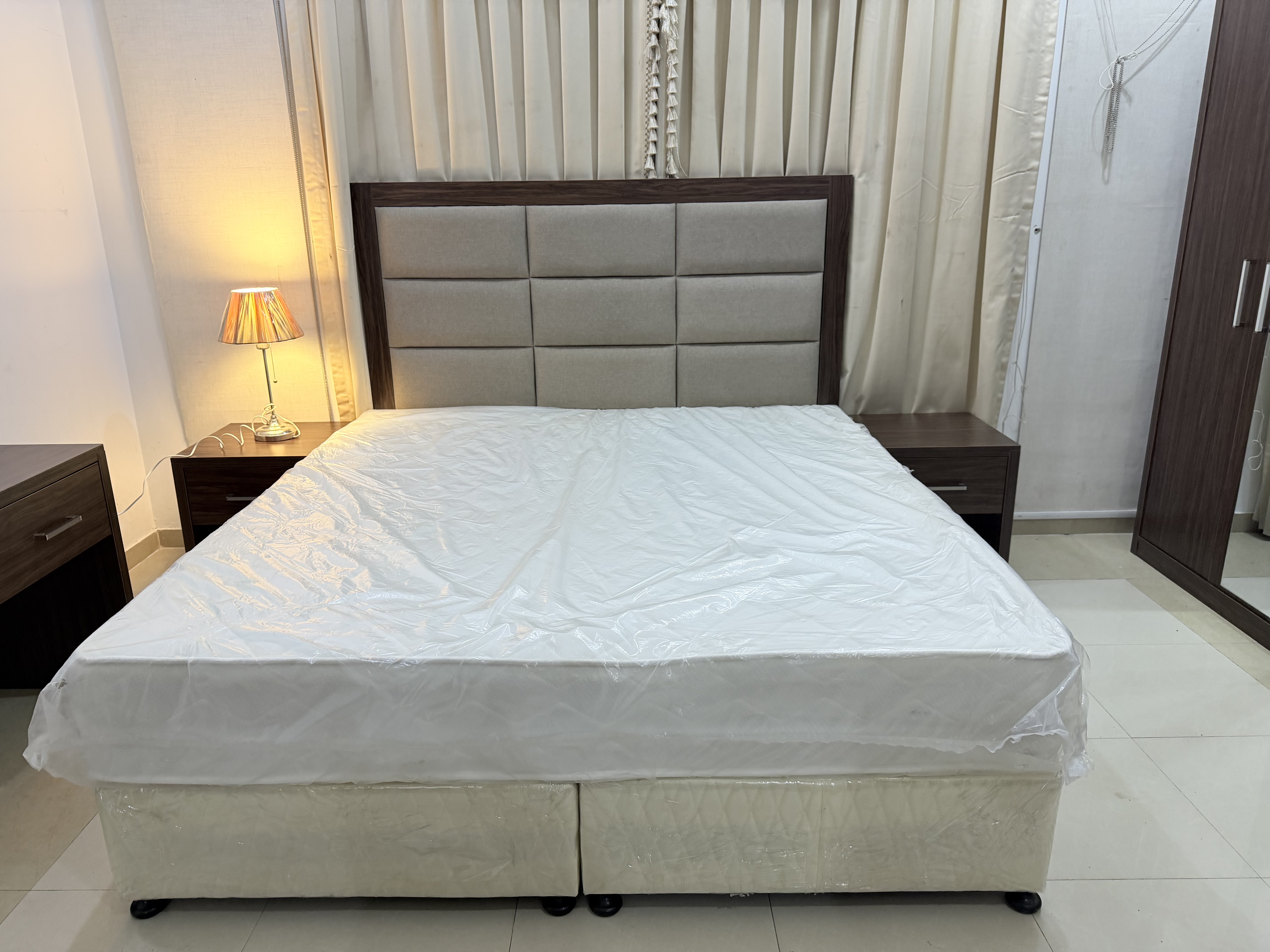 Urgent Sale King Bedroom set  - Image 4
