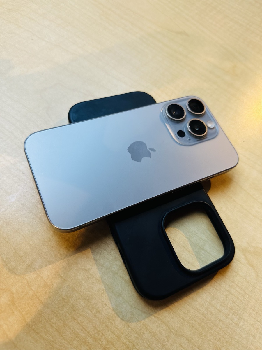 iPhone 15 pro - Image 1