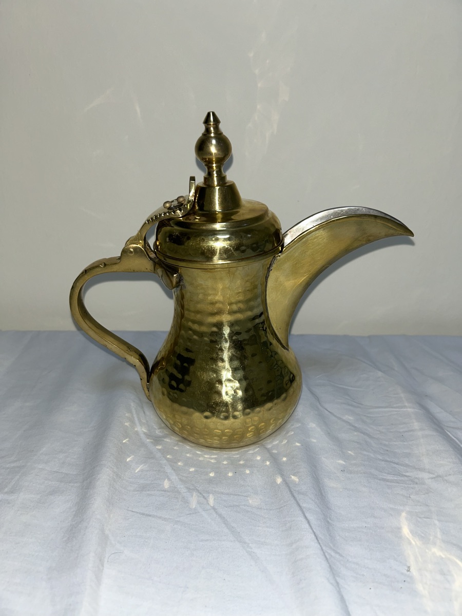 Arabic Coffee pot, Arabic Dalla, Arabic tea/coffee pot, Brass Handicraft dalla - Image 2