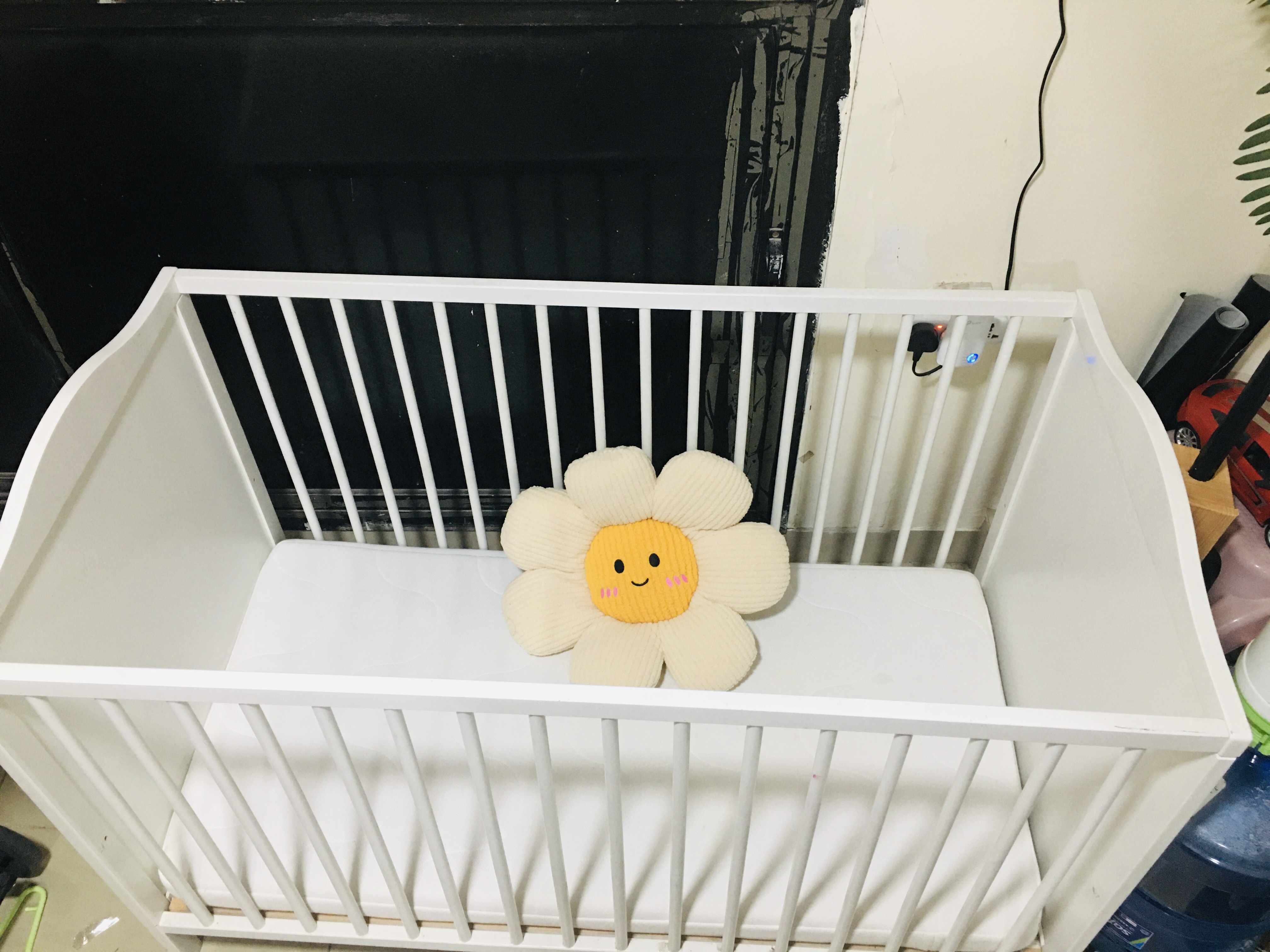 Baby Cot  - Image 2