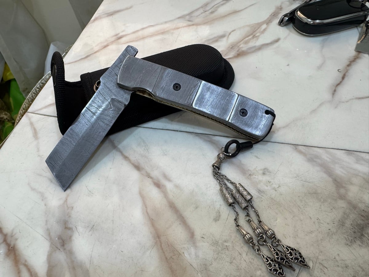 Camping knife - Image 4