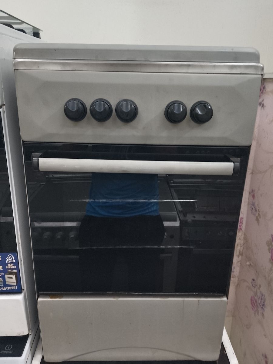 Gas stove for sale 50*50 - Image 1