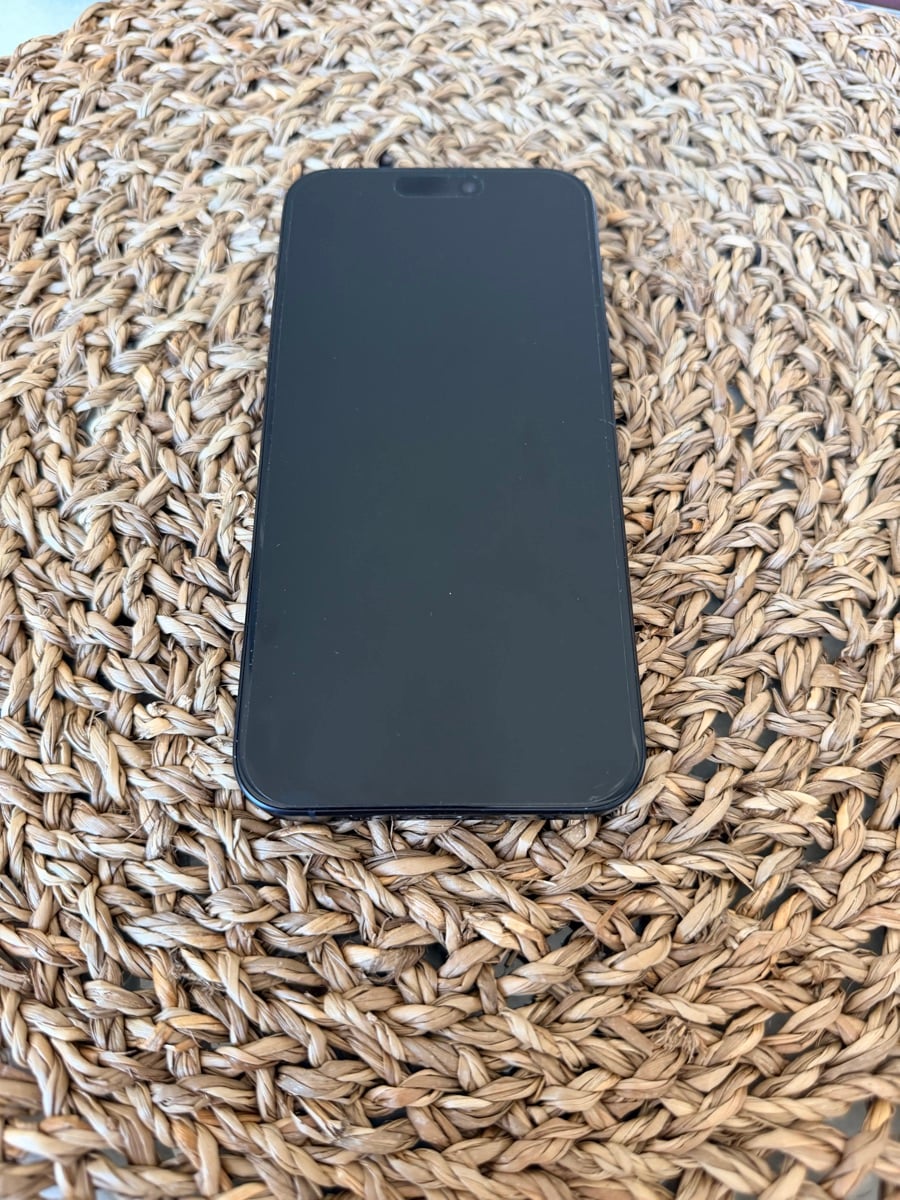iPhone 15 pro max 256g - Image 4