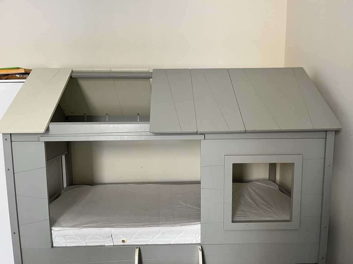 Children’s Tree House Bed – Great Condition - Image 3