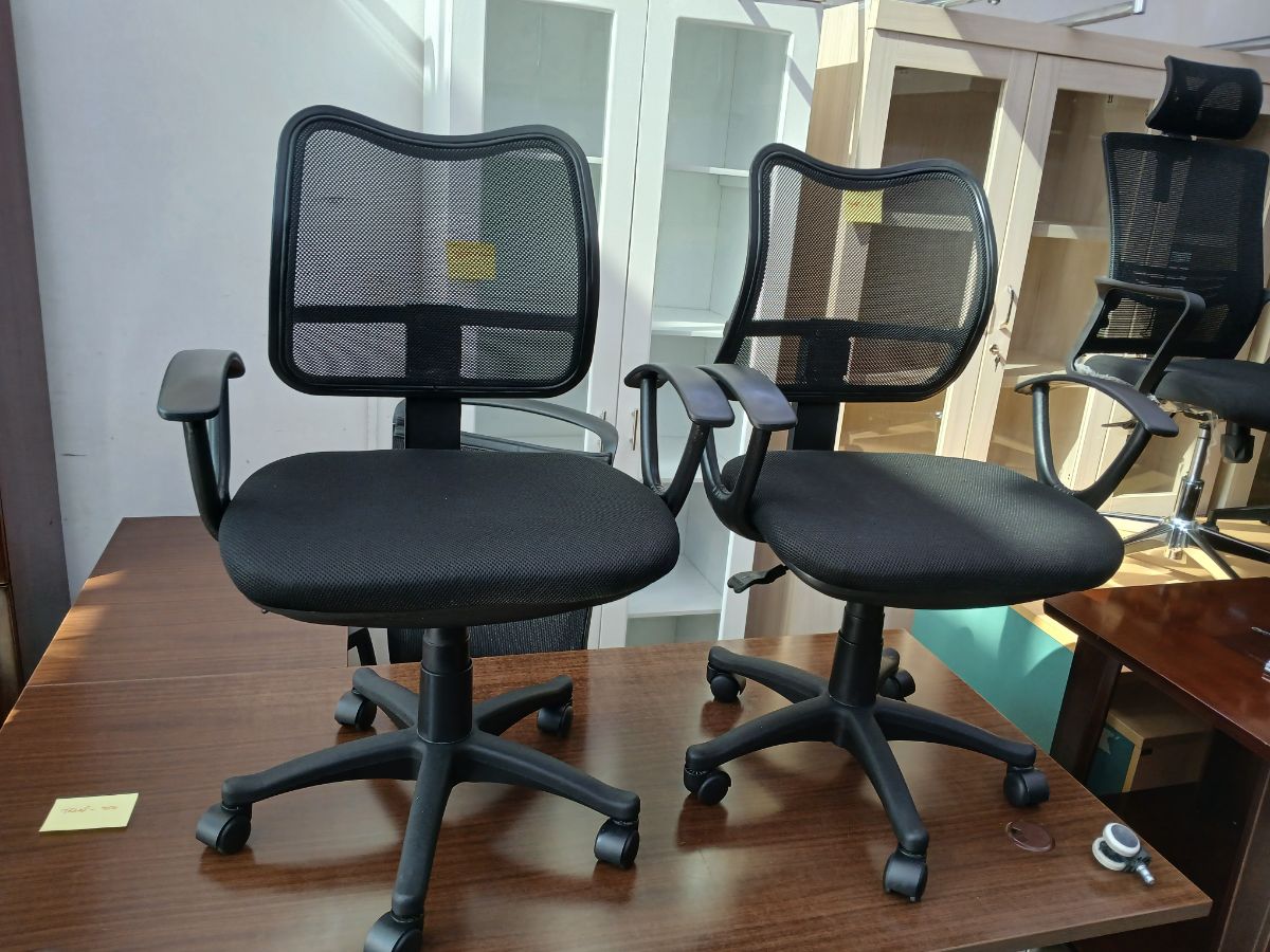 Used office furniture buy and sell in Qatar 55157083 - Image 16