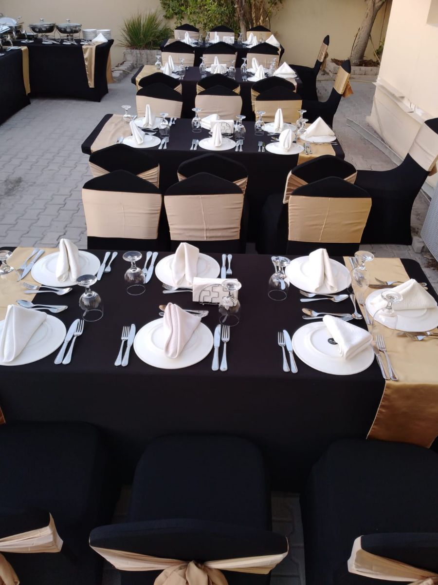 Chairs and tables - Image 3