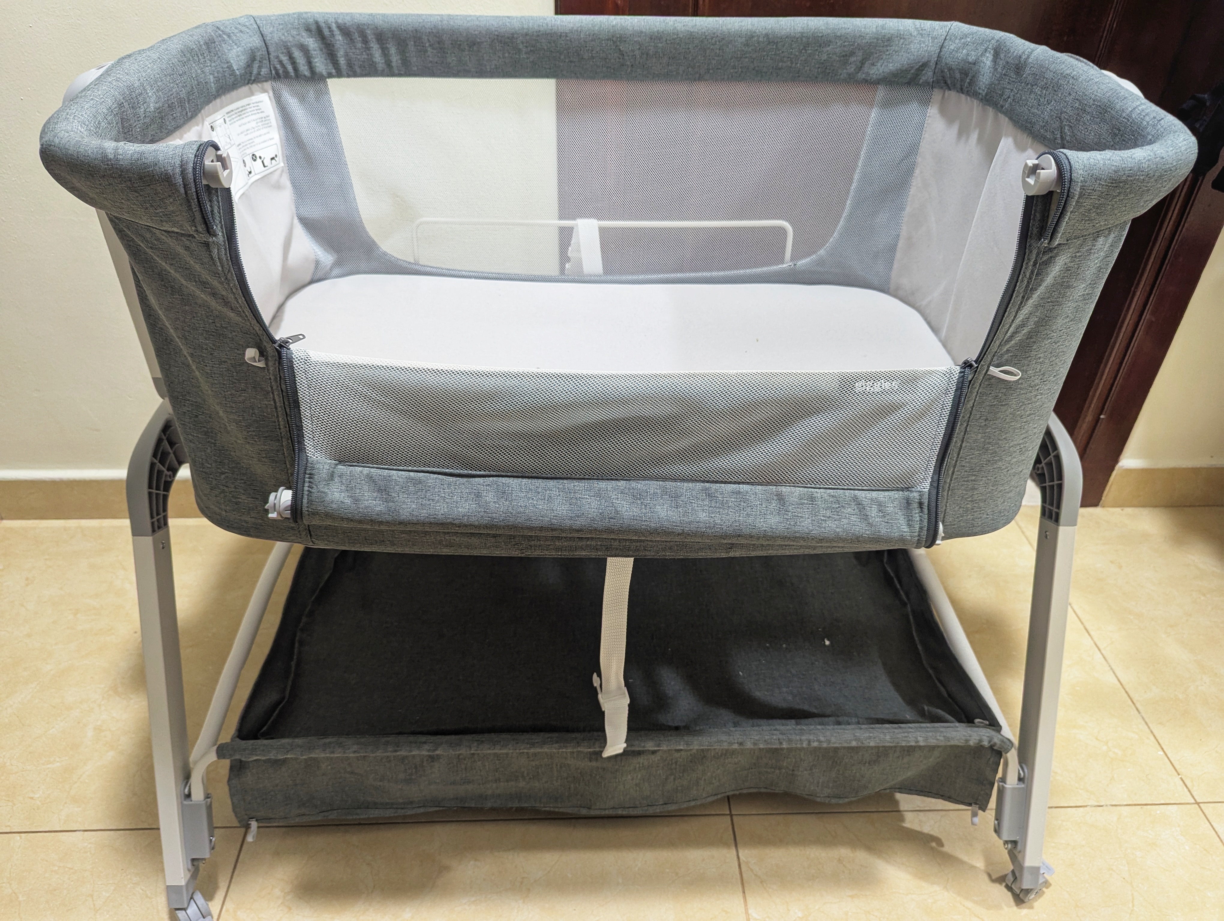 Giggles Bassinet - Image 2