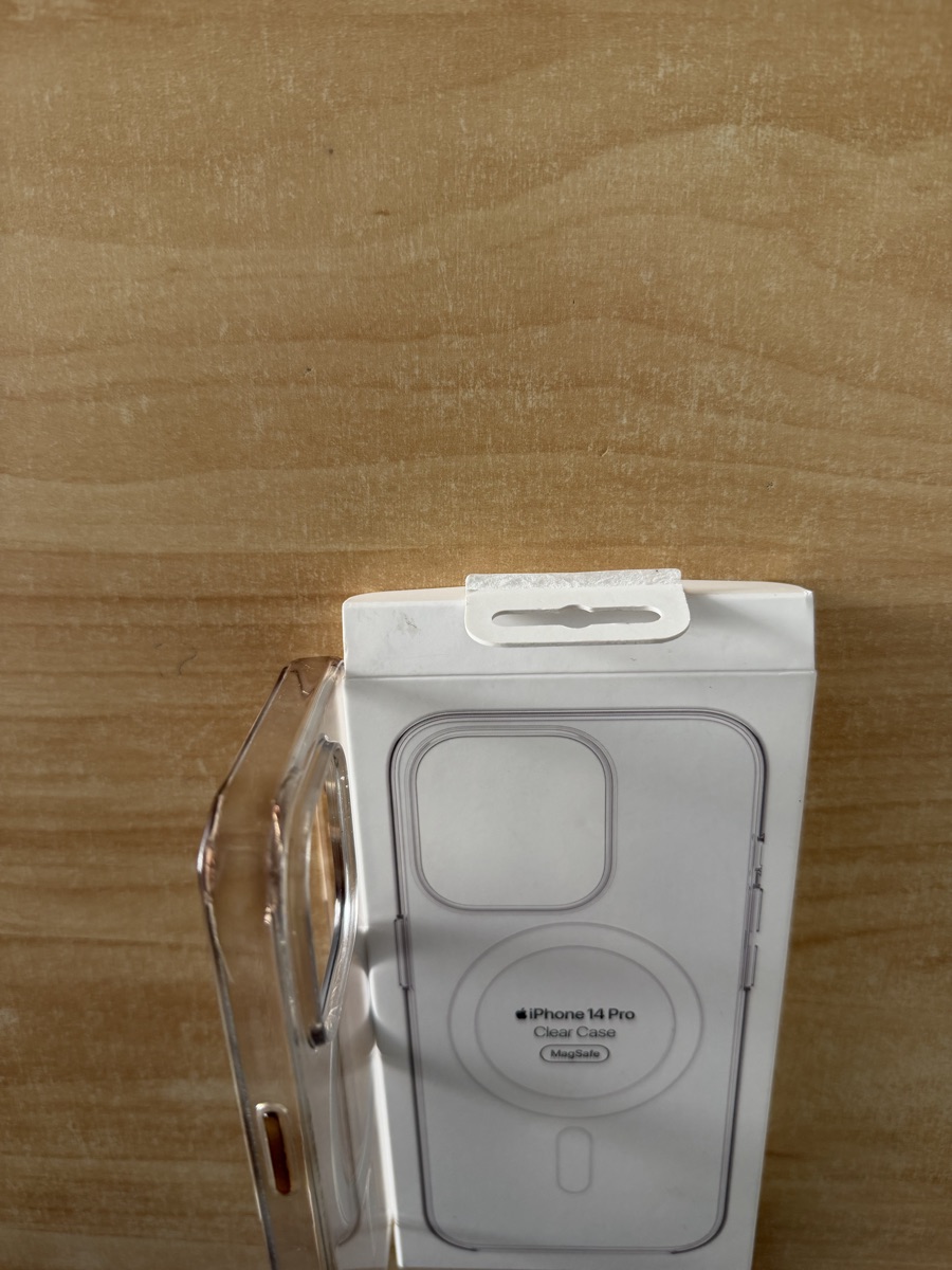 IPHONE 14 pro clear case - Image 2