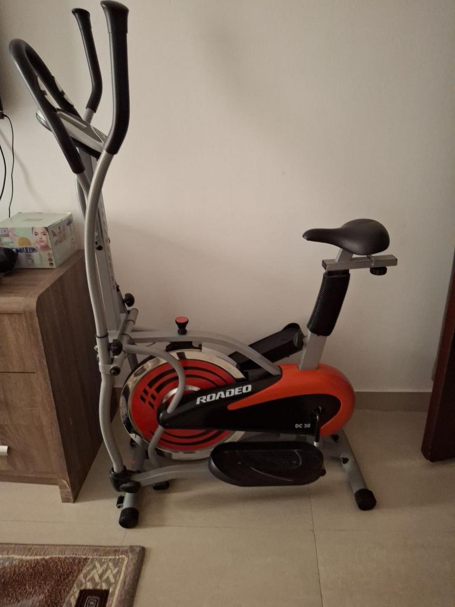 Elliptical machine - Image 1