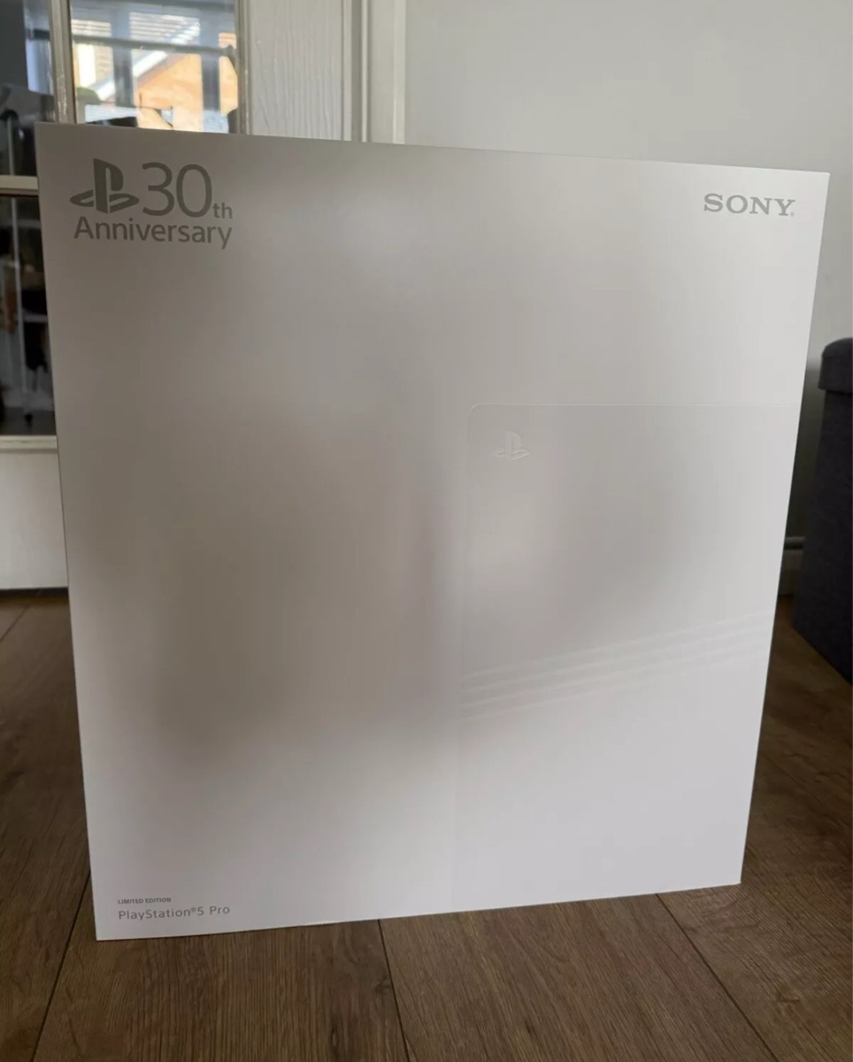 PS5 PRO 30th Anniversary (1 of 12,300) with PS5 30th Anniversary Portal - Image 14