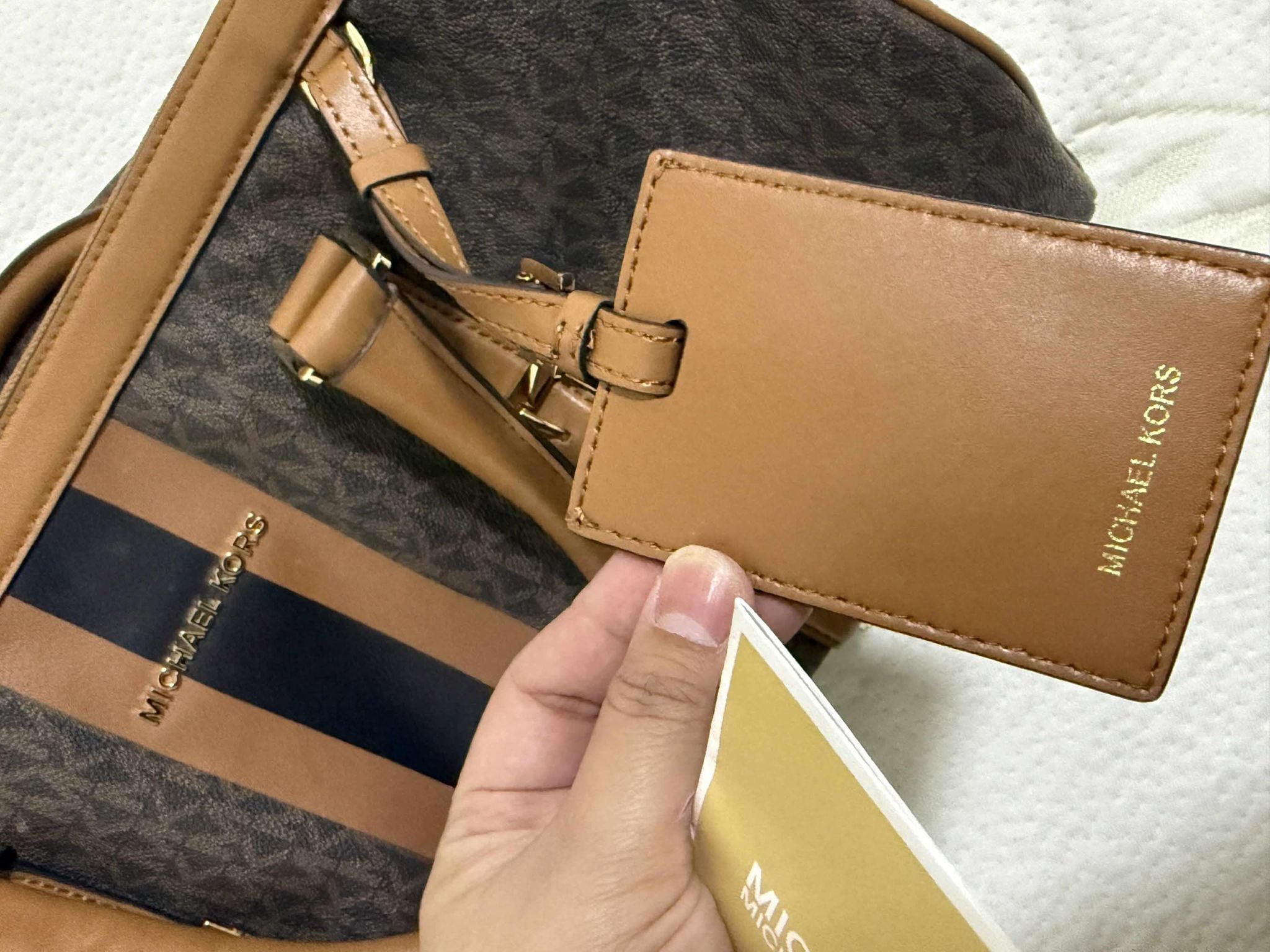MK BEDFORD TRAVEL BAG - Image 3