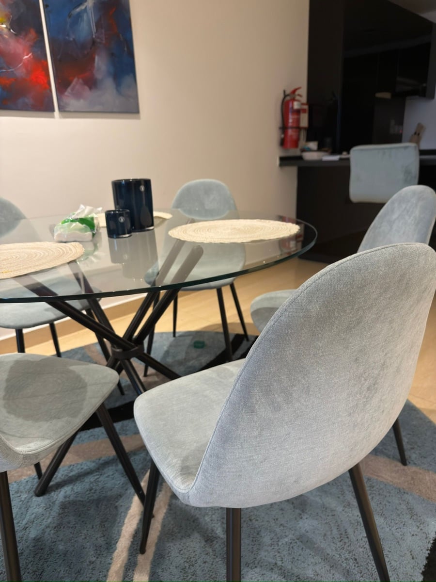 Dining Table with Chairs - Image 4