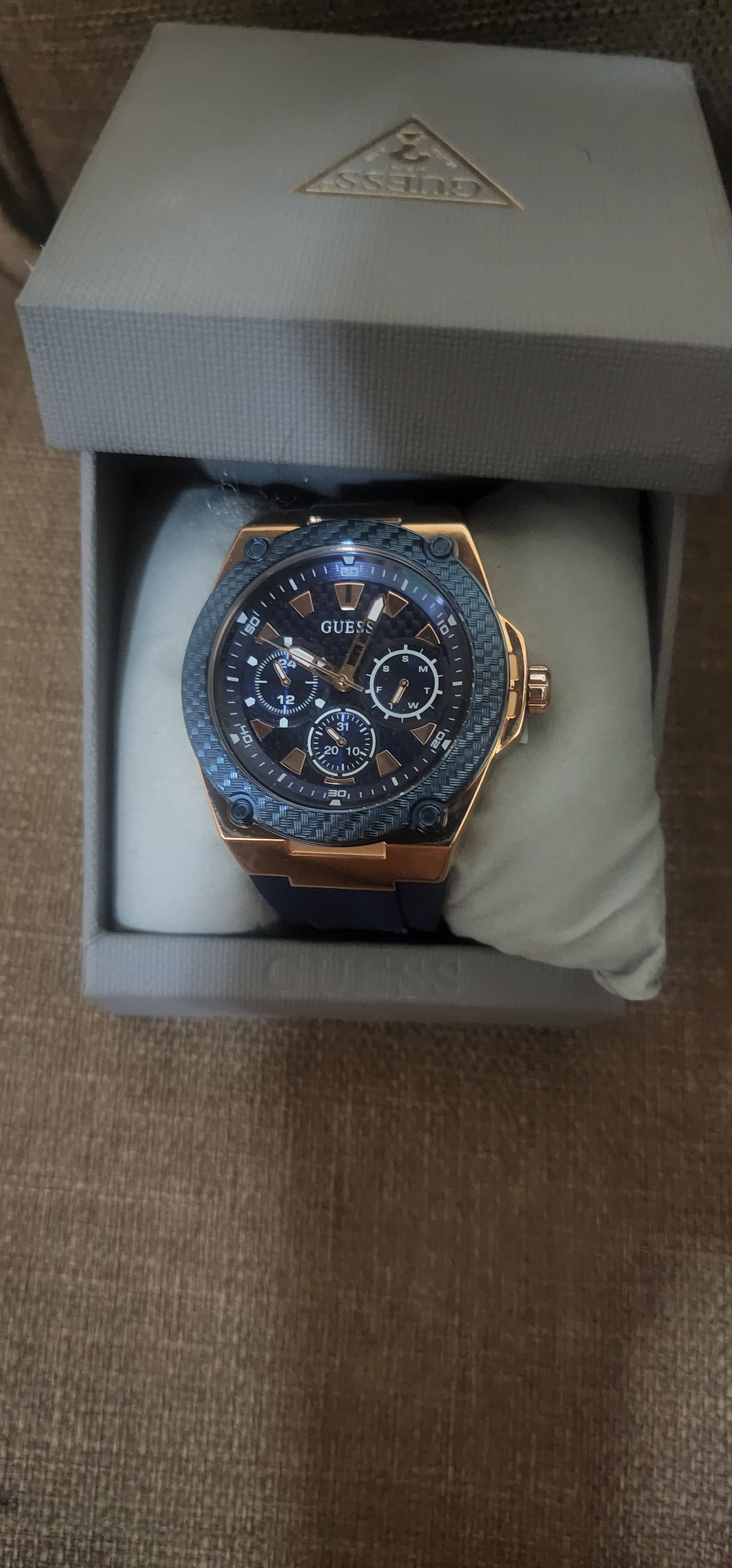 Guess watch new - Image 1