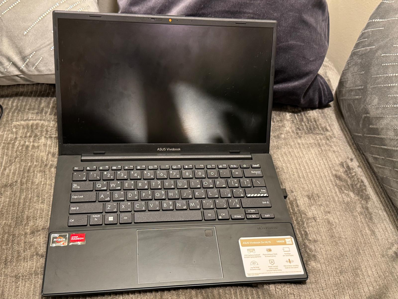 Barely use ASUS VIVOBOOK 14 GO for sale - Image 3