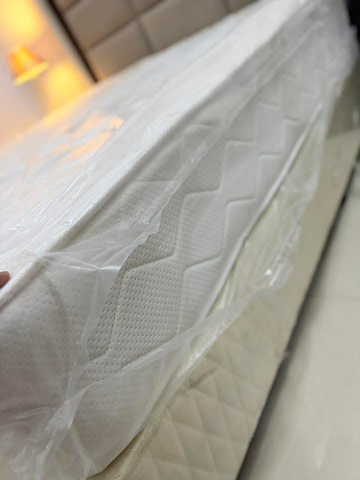 Urgent Sale King Bedroom set  - Image 4