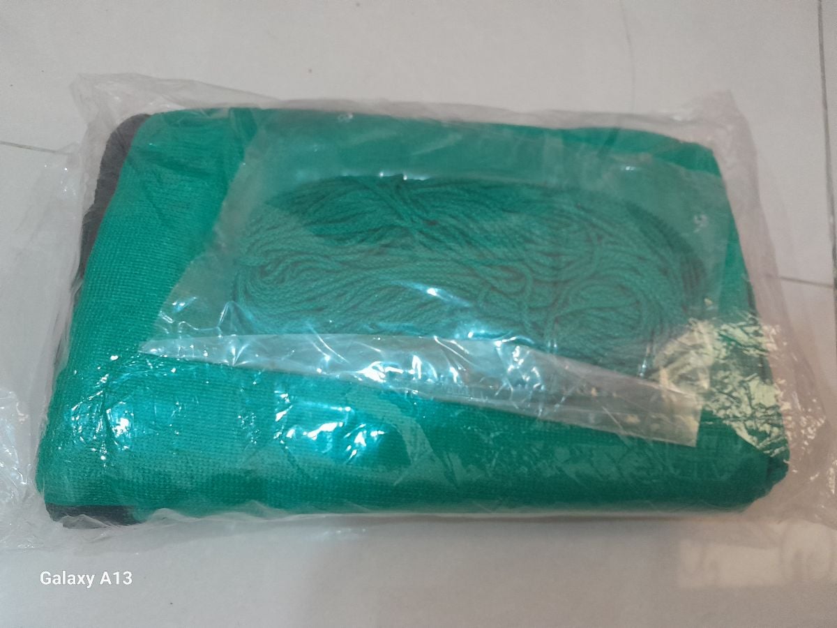 SUN SHADE PERFECT FOR GARDEN AND CAR - Image 3