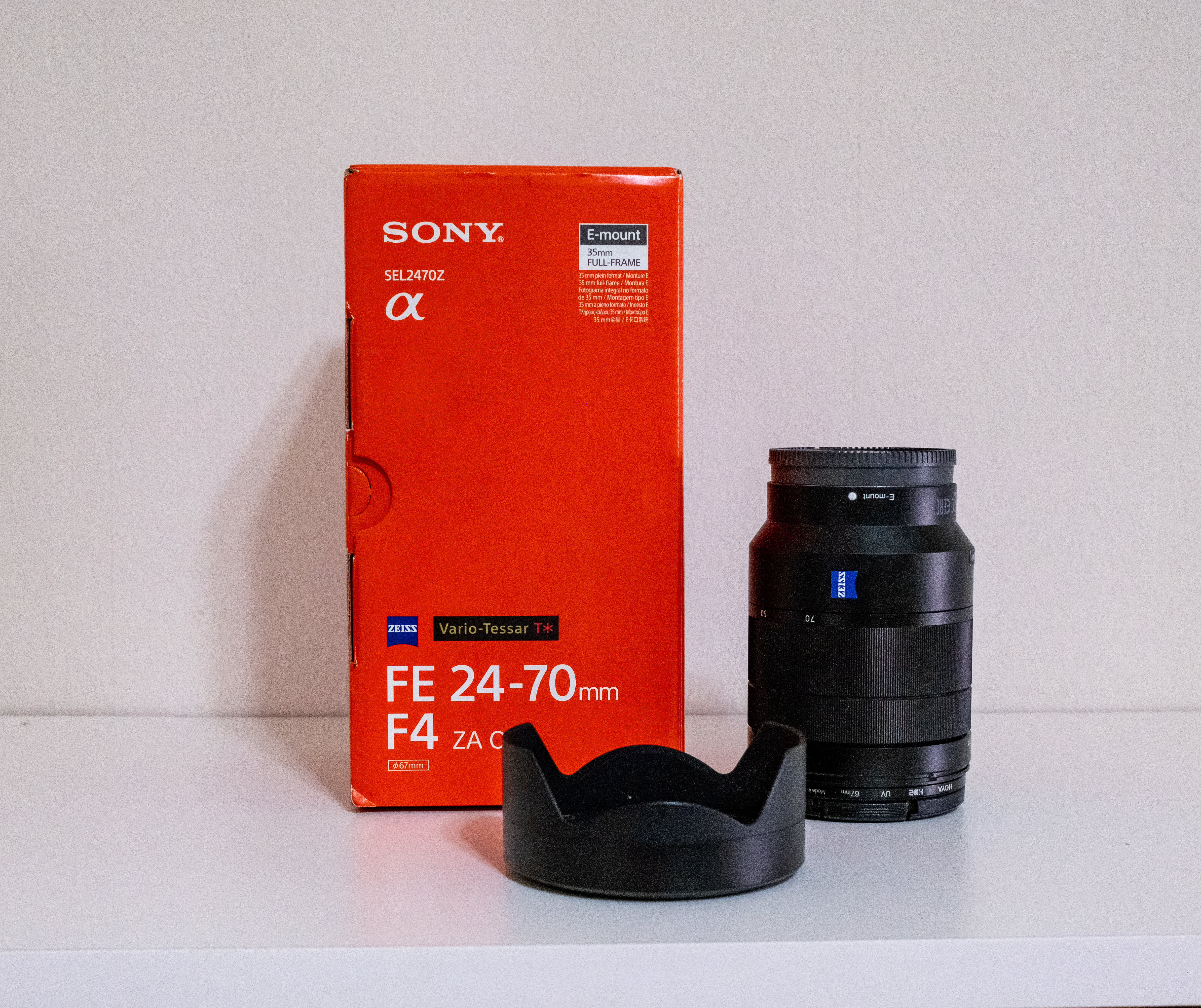 Sony Zeiss 24 - 70mm f/4 lens for sale - Image 1