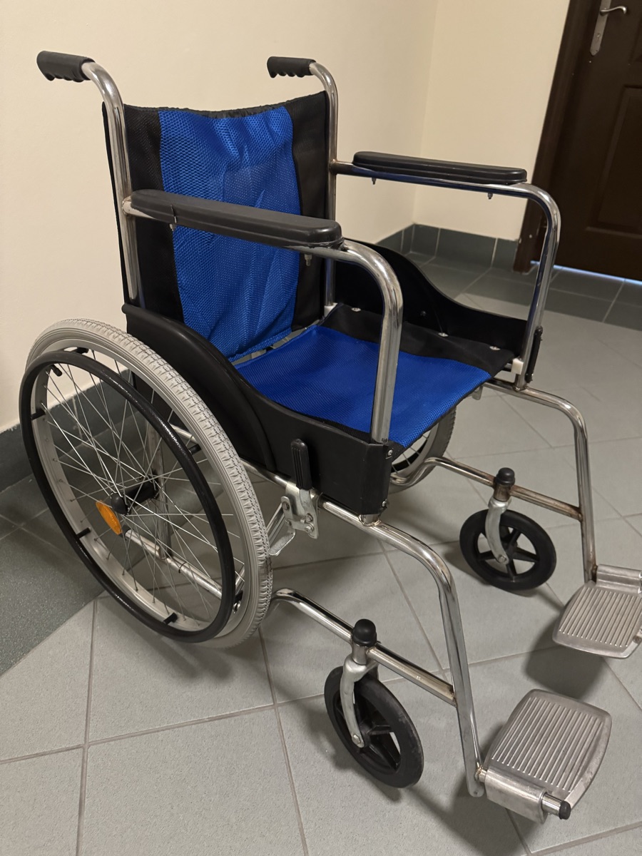 Wheelchair - Image 10