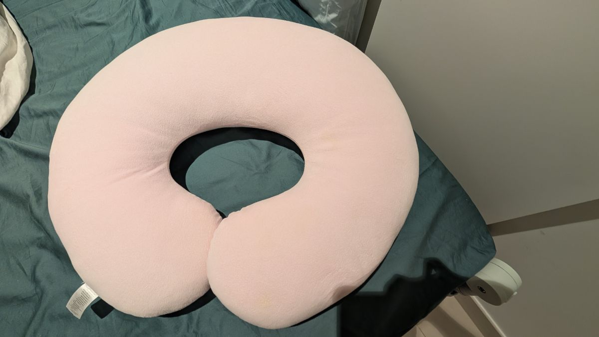 Nursing Pillow - Image 1