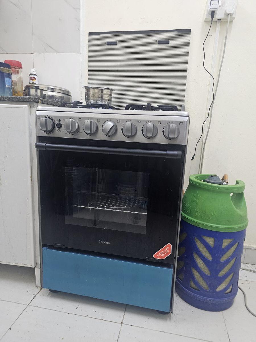 Cooking range with Built-in Oven + Grill Burner - Image 1