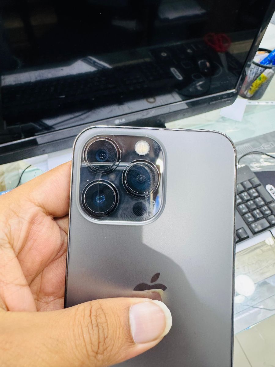 I phone 13 pro 512 Gb - Image 3