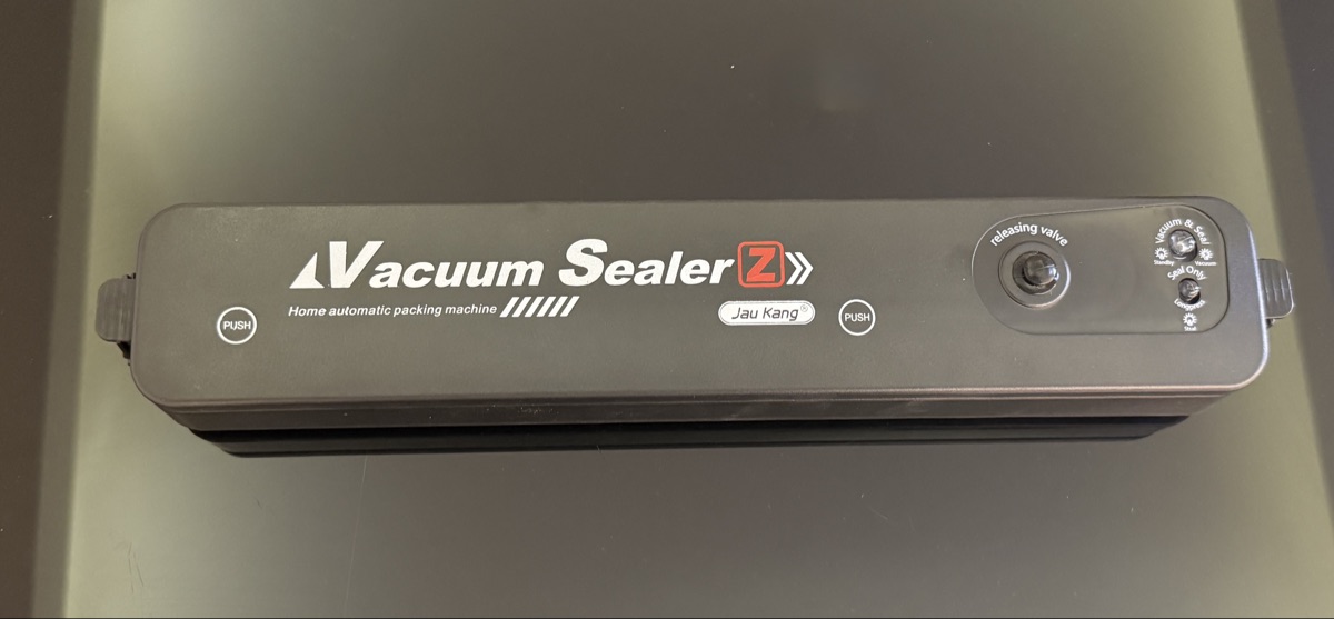 Vacuum Sealer for Food - Image 1