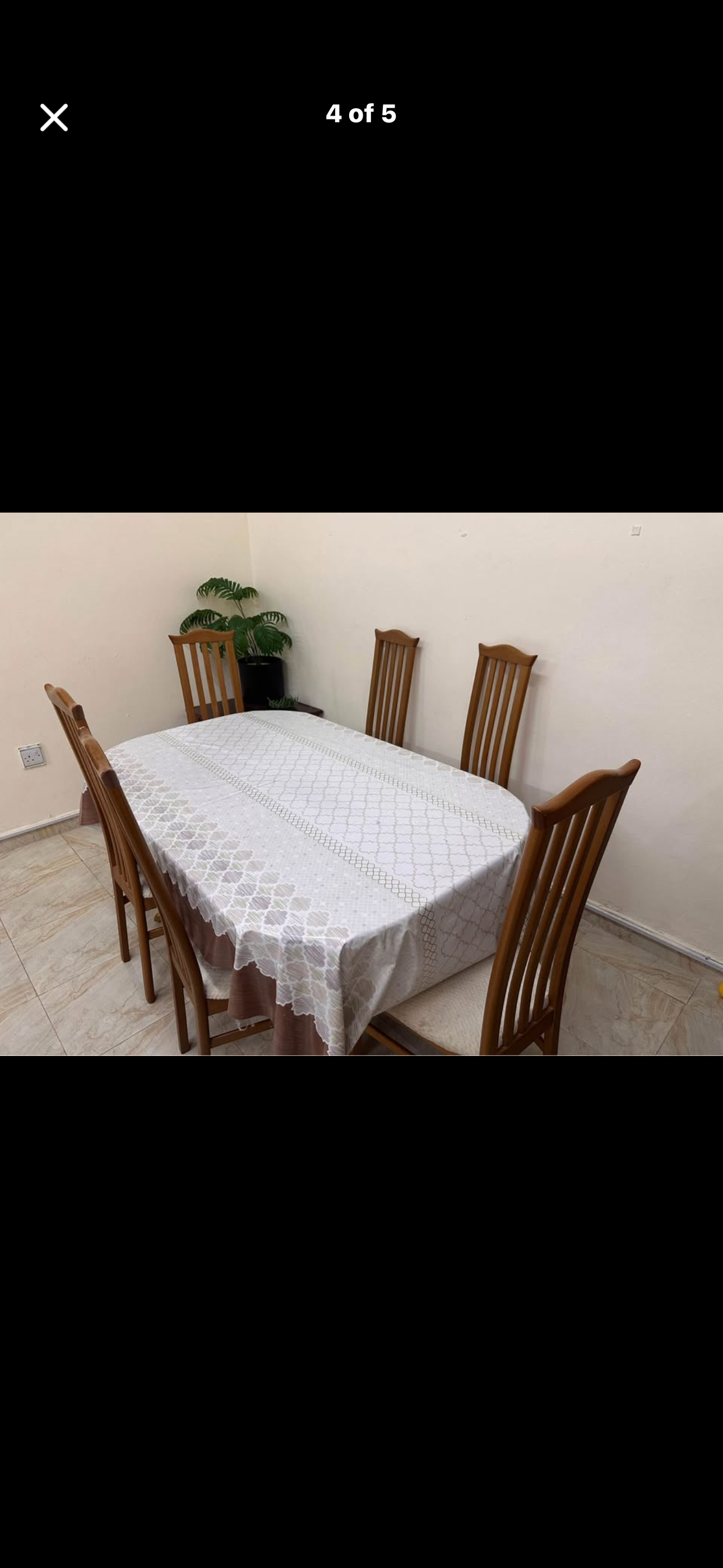 Selling extendable dining table with chair - Image 4