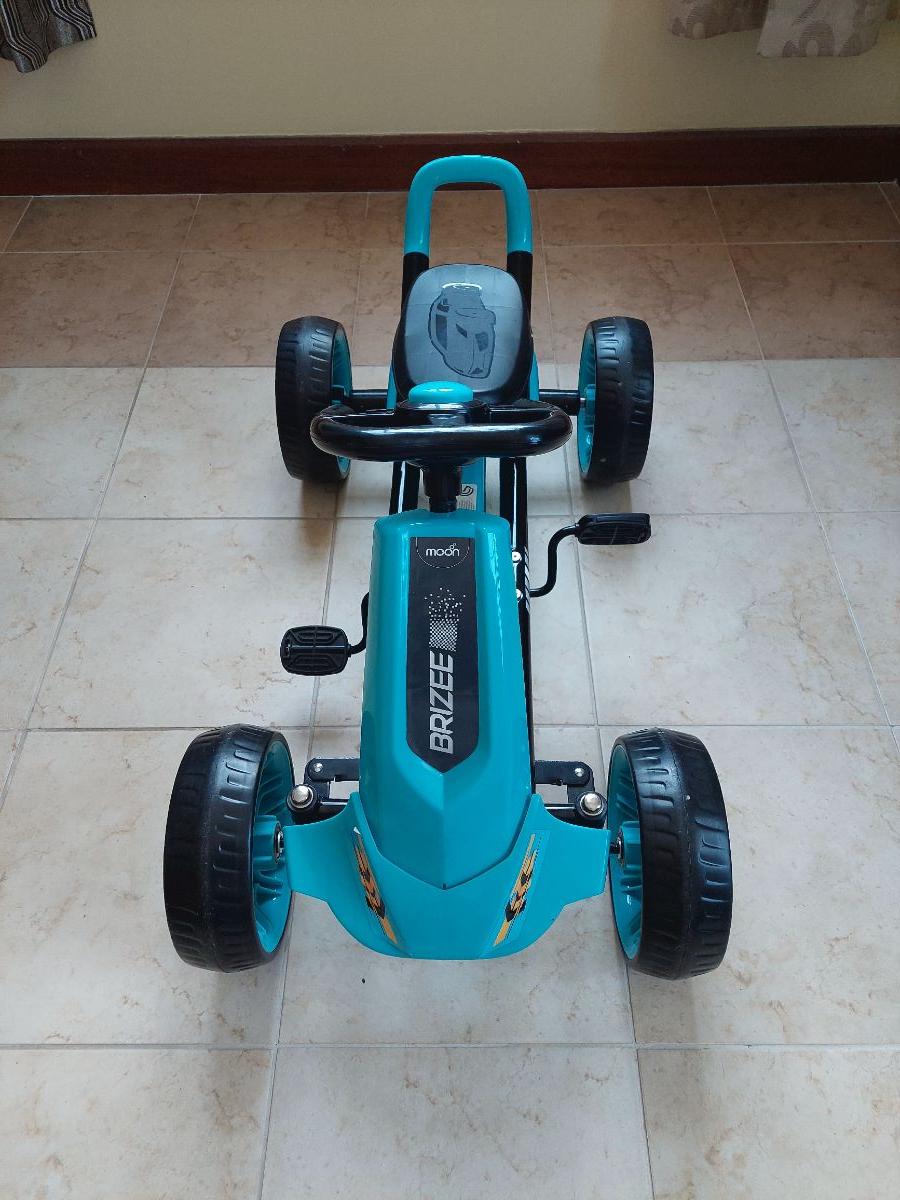 Brizee Pedal Toy Car - Used - Image 2