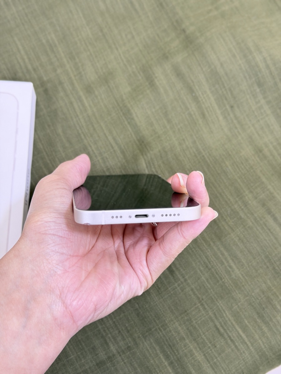 IPhone 13 - 256 GB - Image 3
