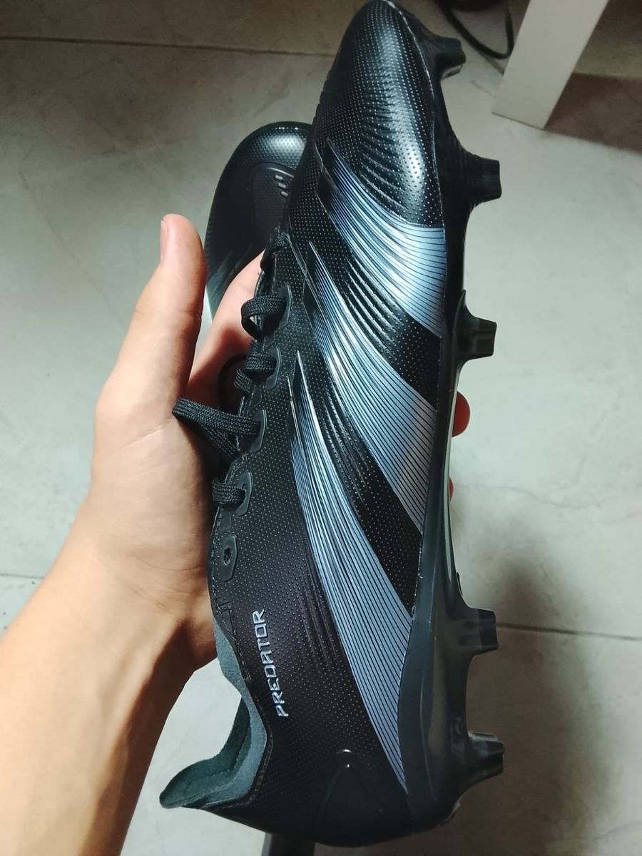 Adidas shoes black size 44 2/3 - Image 3