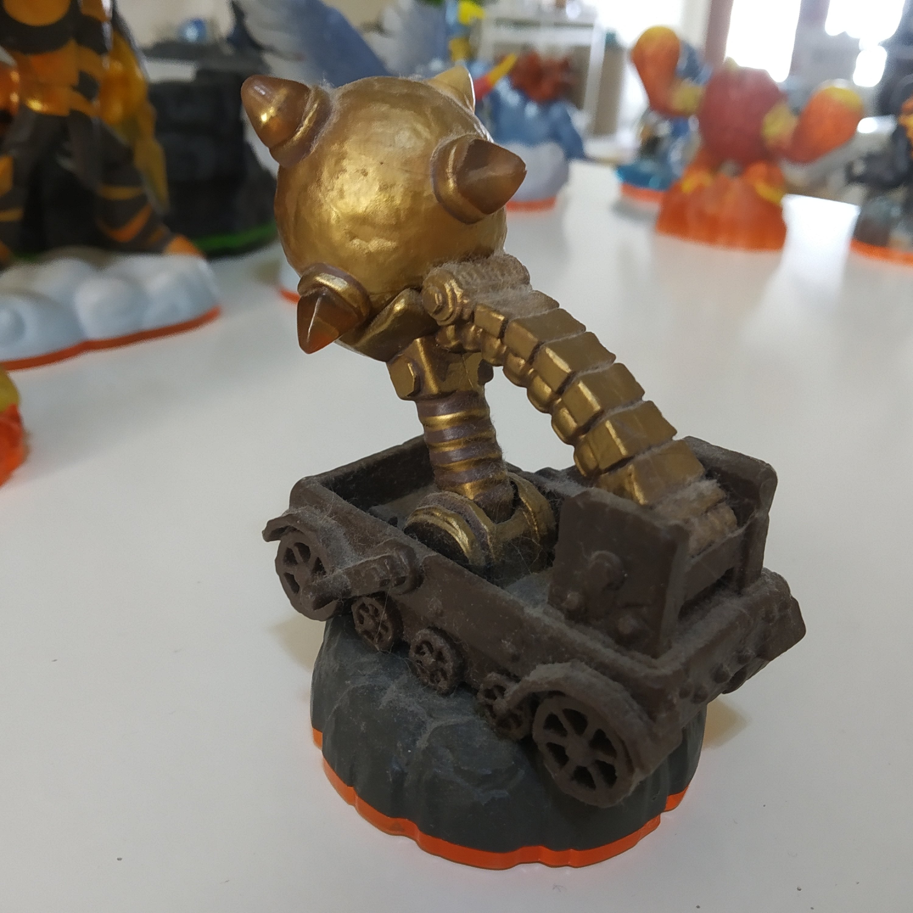 Skylanders Xbox Game, Portal of Power and Figurines - Image 11