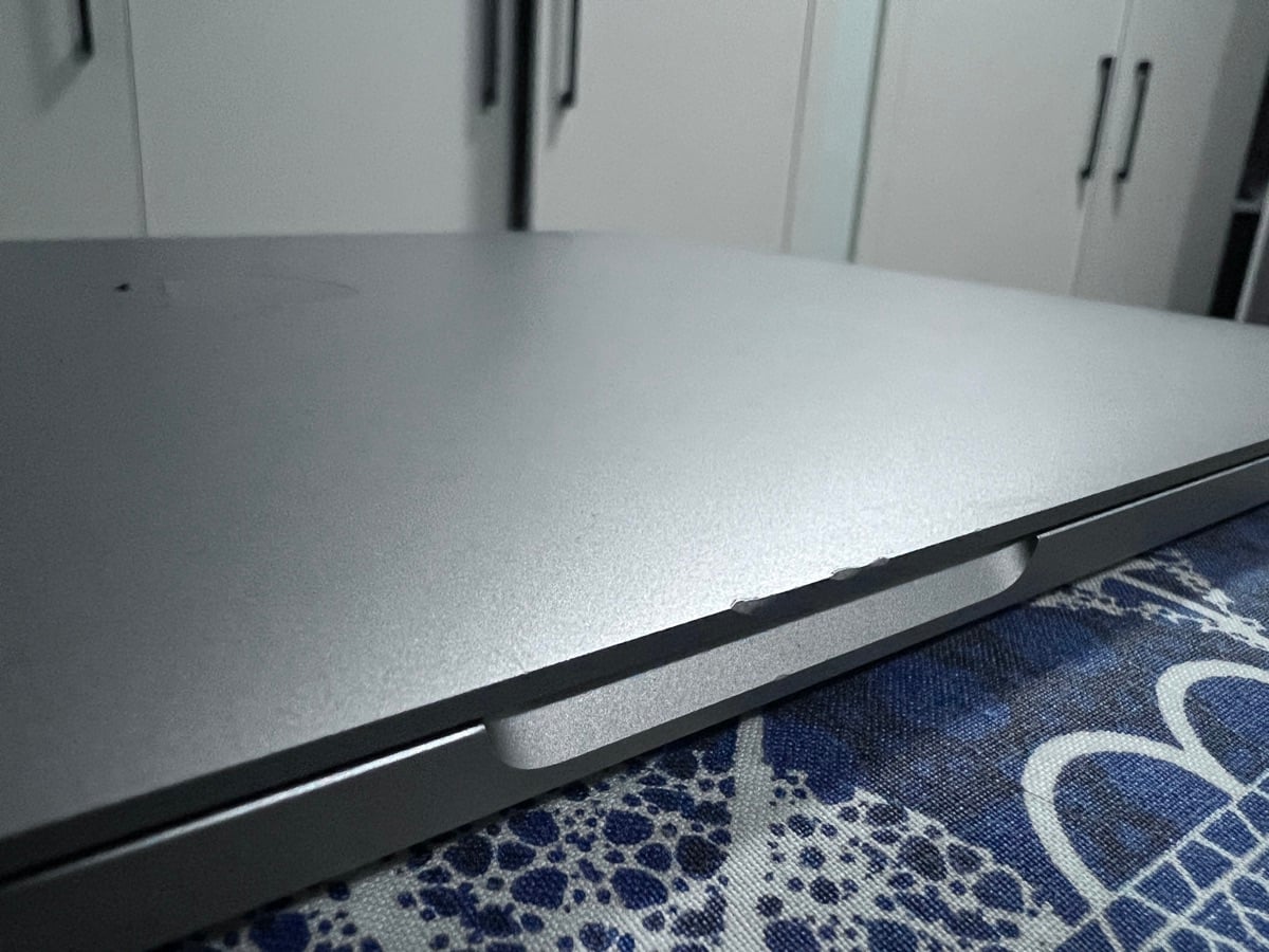 Macbook pro m1 13 inch 2020 space grey - Image 8