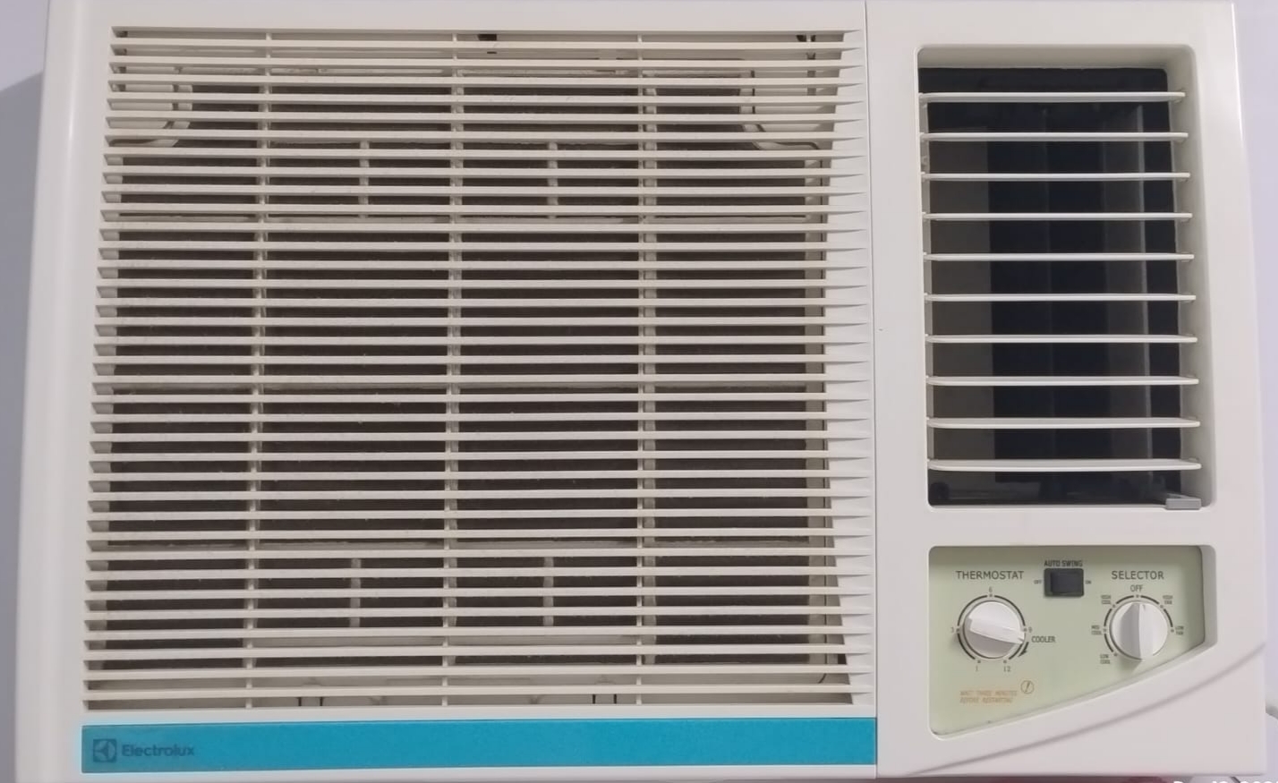 Moving sale order. 3 Ac(1 window and 2 split AC). Very good condition. - Image 1