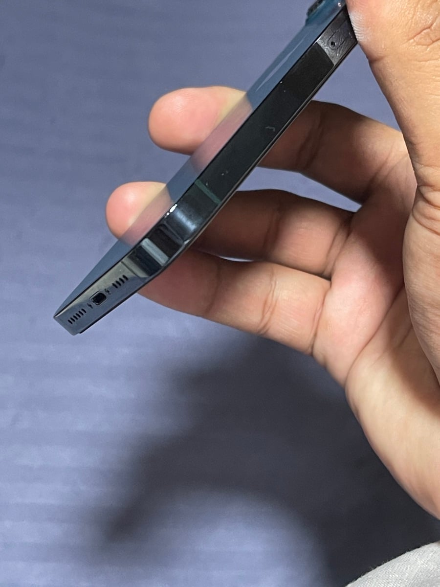 iPhone 12 Pro Max - Image 6