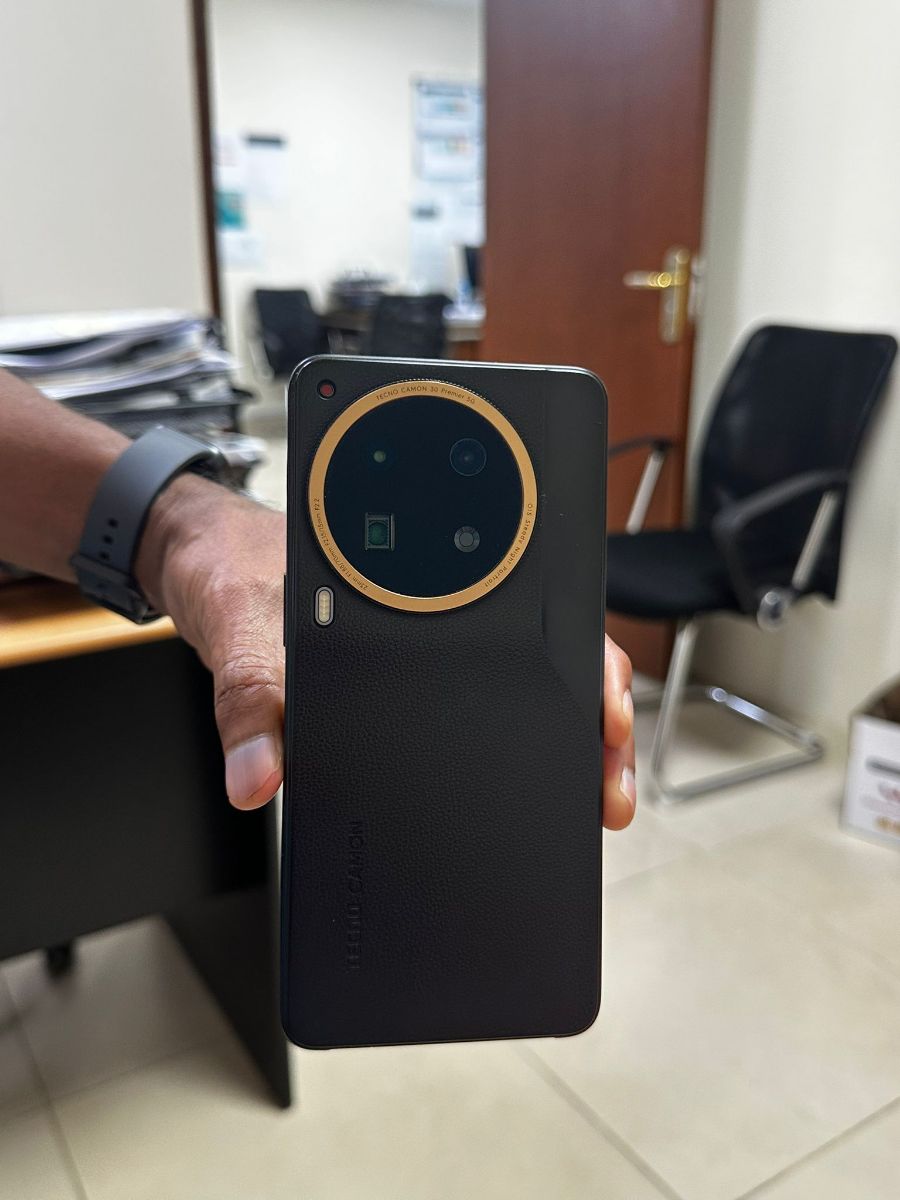 Tecno Camon 30 Premier 5G 12GB 512GB - Lava Black - Image 2